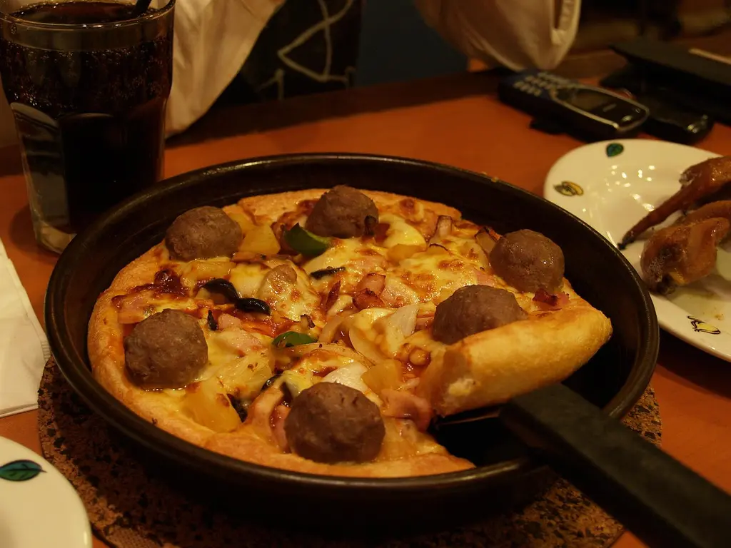 Pizza Tavası Nedir